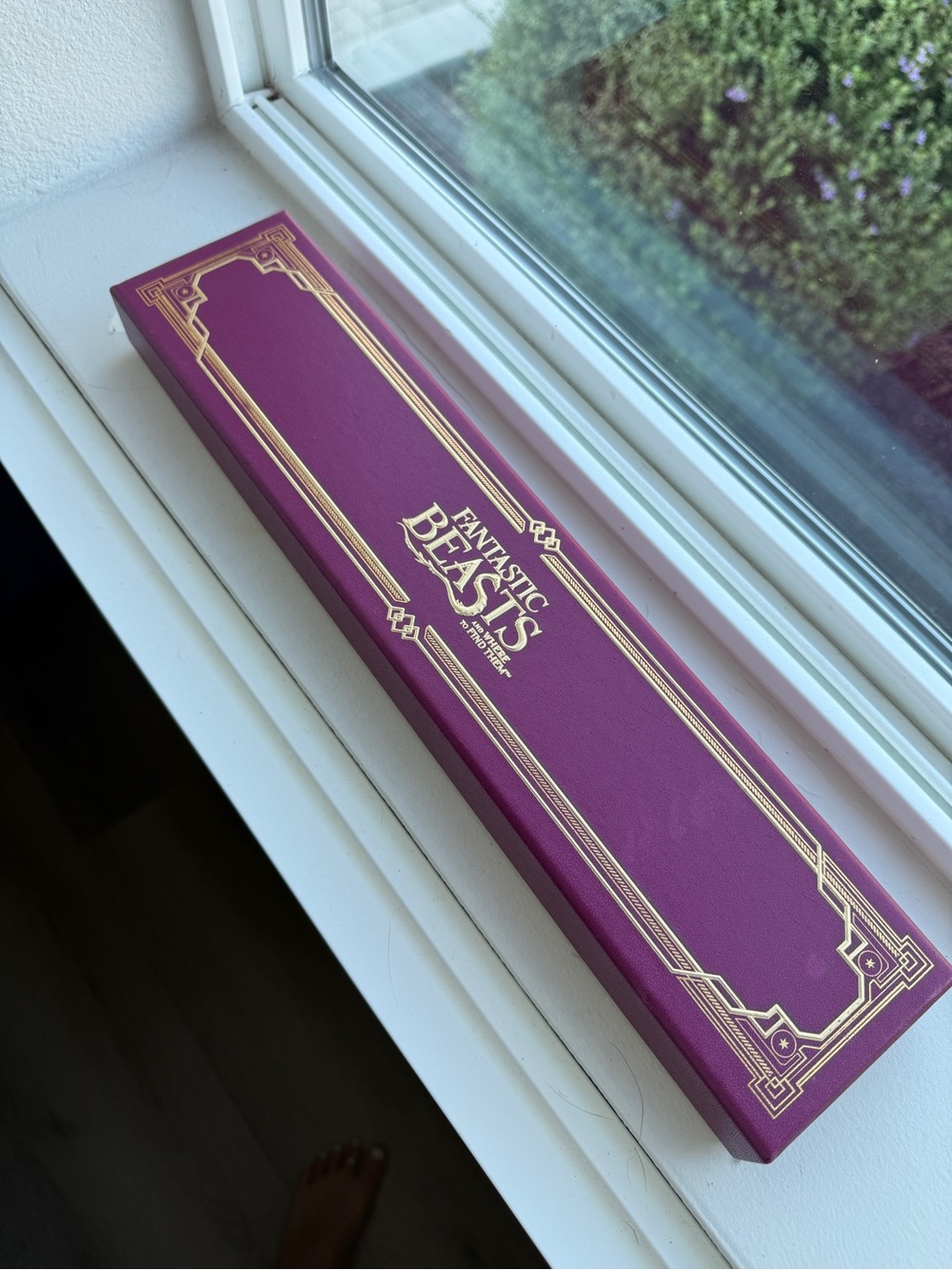 Fantastic Beasts Maroon Decorative Wand and Box